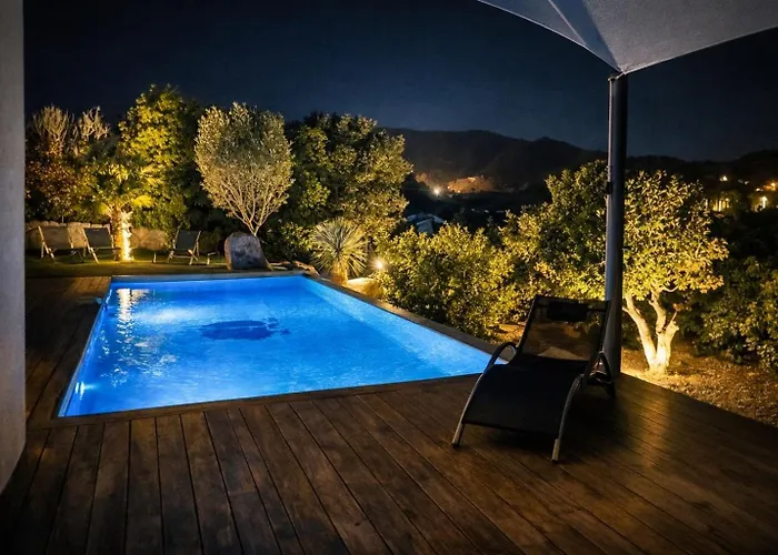 Porto-vecchio 4 Avec Piscine 别墅 *